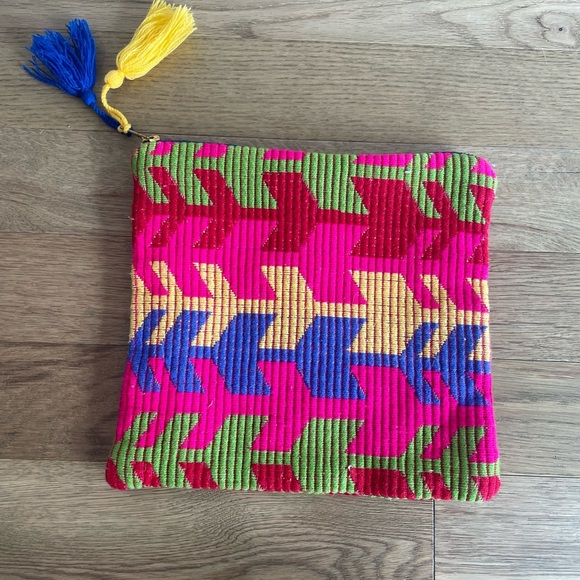 Judith March Handbags - NWOT Judith March Vibrant Geometric Make-Up Bag / Fiesta Clutch